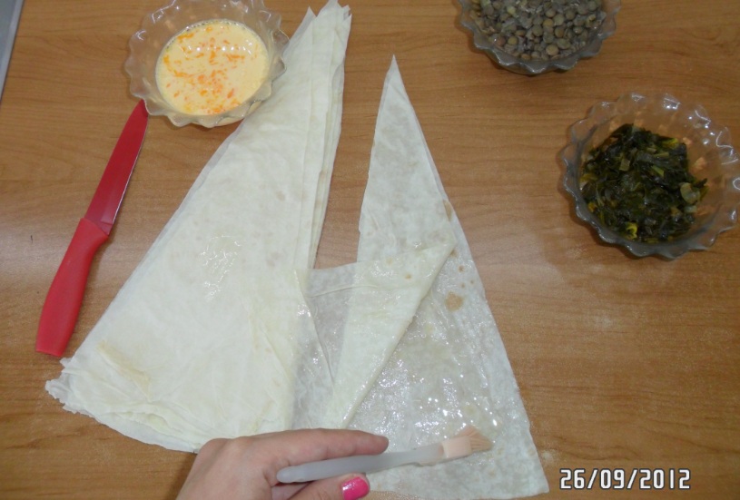 Çınar Ağacı . Mercimekli ve Ispanaklı Börek