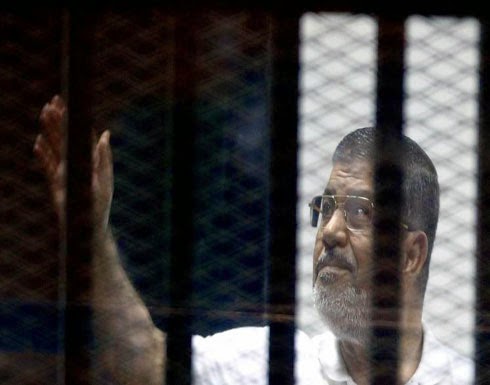 تأجيل محاكمة مرسي بتهمة التخابر مع حماس تأجيل محاكمة مرسي بتهمة التخابر مع حماس
