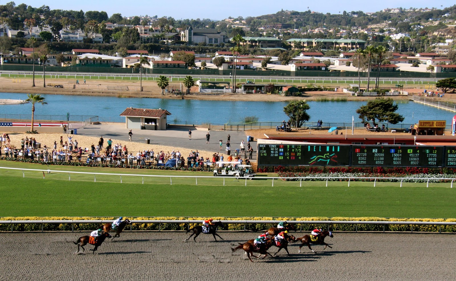 everything hauler Opening Day at the Del Mar Races