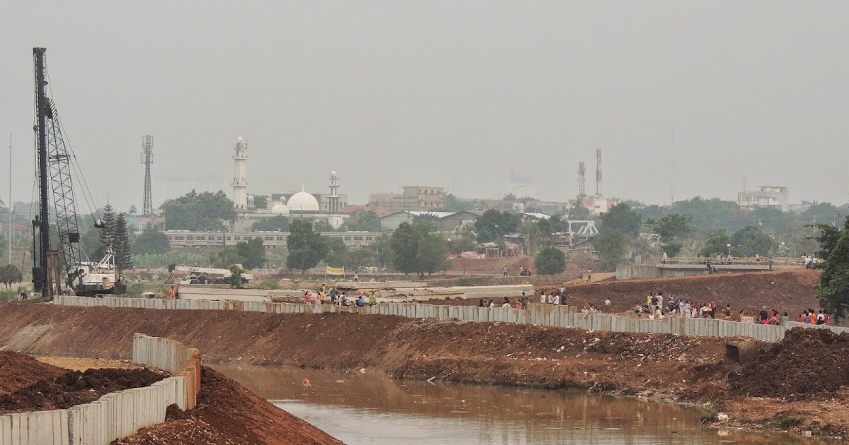 Kali Pesanggrahan Sungai Indonesia