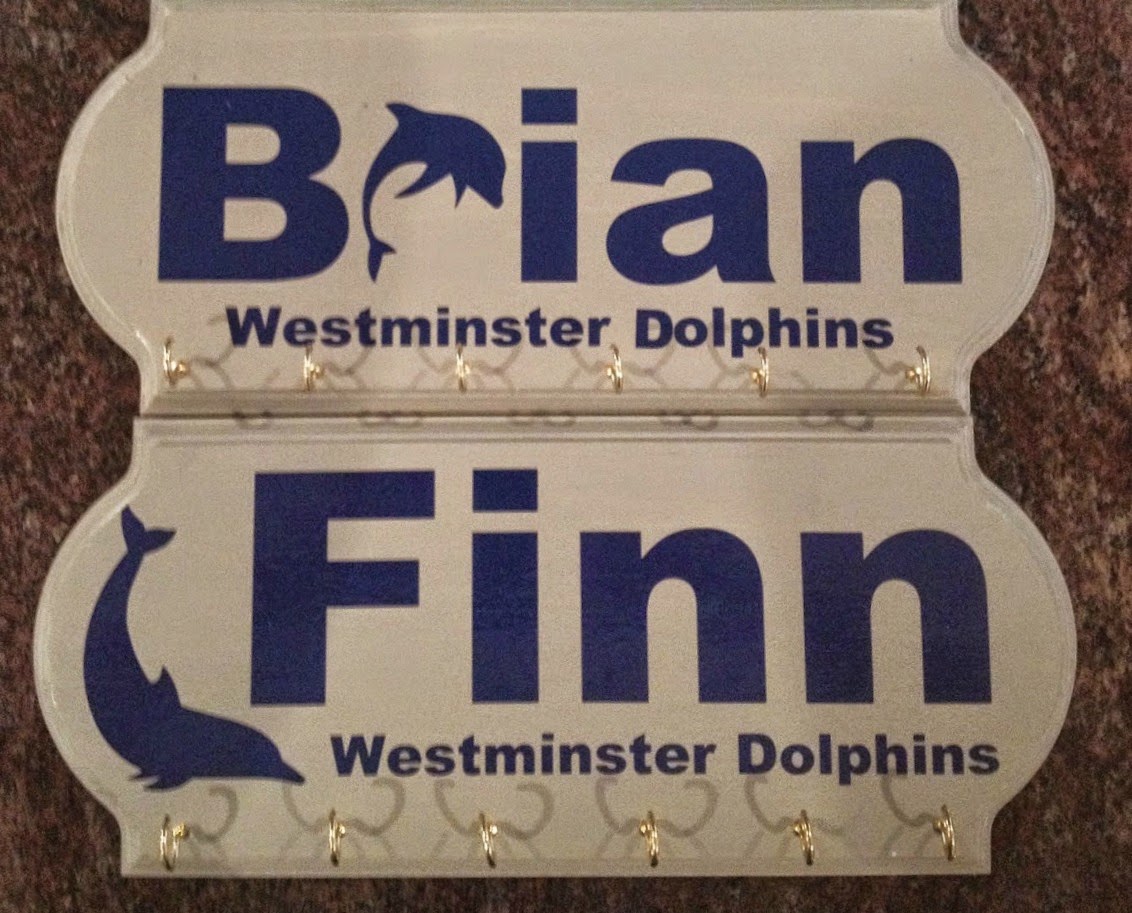 How to Put Vinyl On Painted Wood Signs (So It Actually Sticks