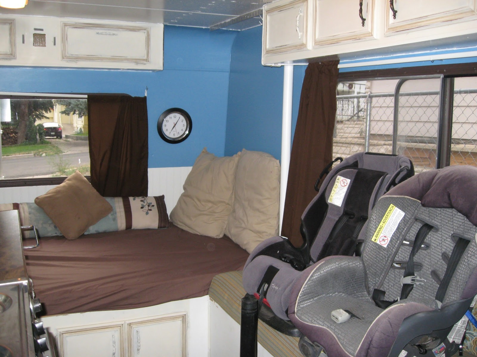 Aprons and Apples RV remodel on a dime!