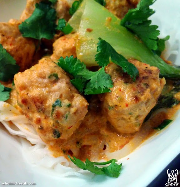 What Micky Eats... At Home Thai Chicken Meatballs & Rice Noodles