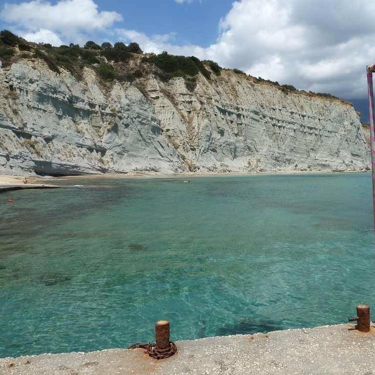 ΥΠΑΡΧΟΥΝ ΚΙ ΟΜΟΡΦΑ ΠΡΑΓΜΑΤΑ ΣΤΗΝ ΖΩΗ ΜΑΣ