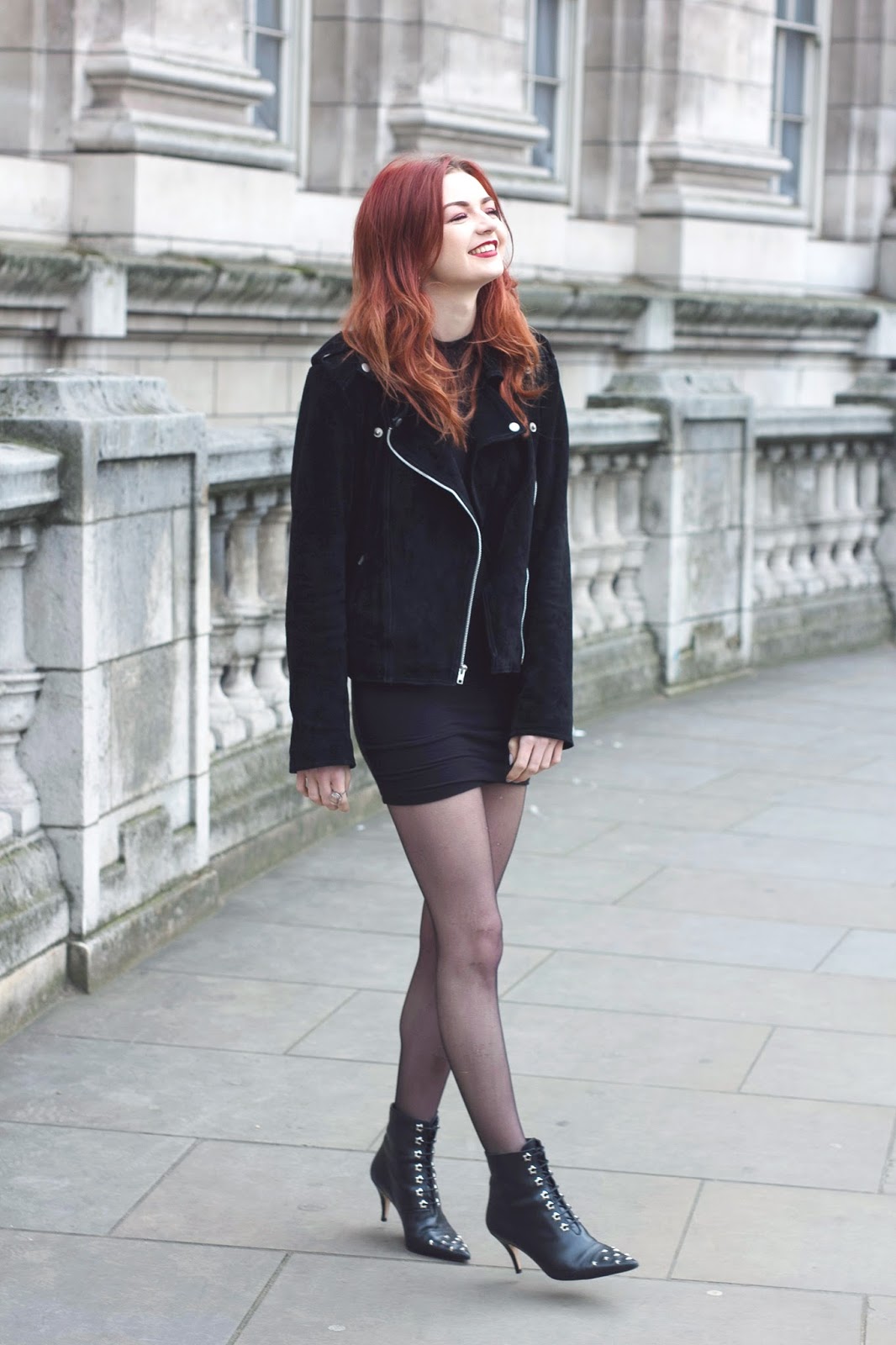 pointed boots fashion blogger
