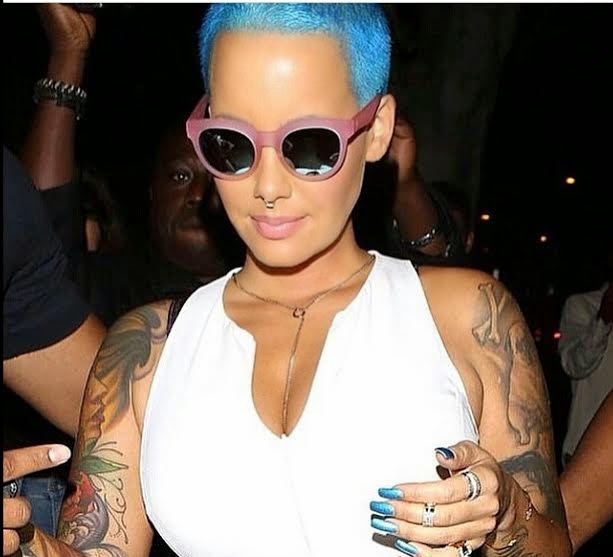 Hot Or Not Amber Rose Dye S Her Hair Blue Will She Get Back