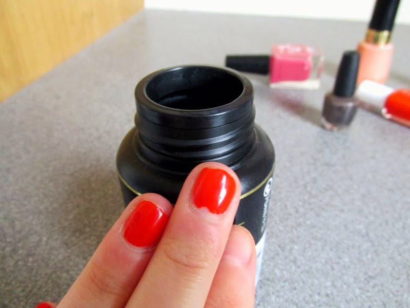 The £1 Wonder Primark's Nail Varnish Remover Twist Pot Pretty and