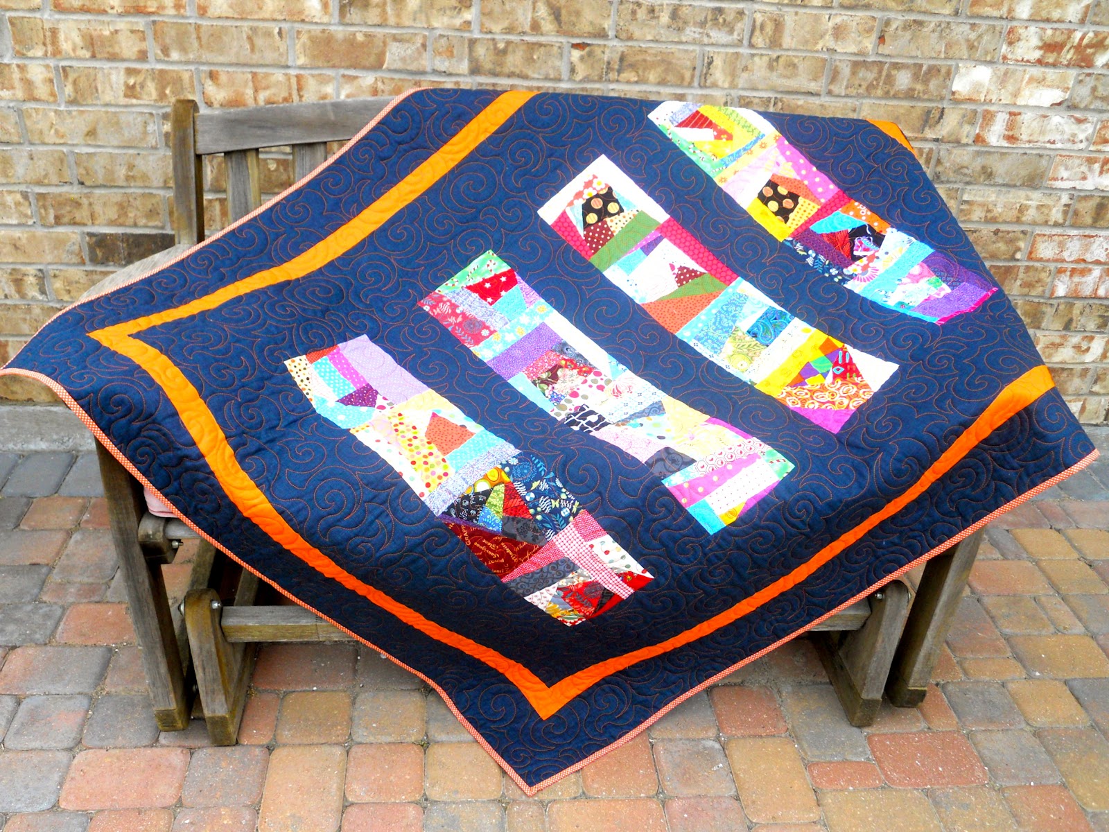 ellyn's place Crumb quilt finished