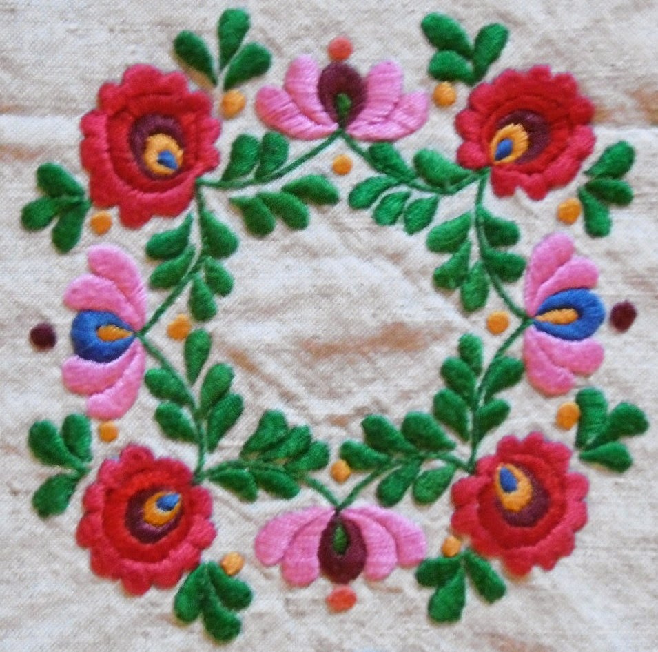 Parna vintage linen and hemp hungarian embroidery sampler
