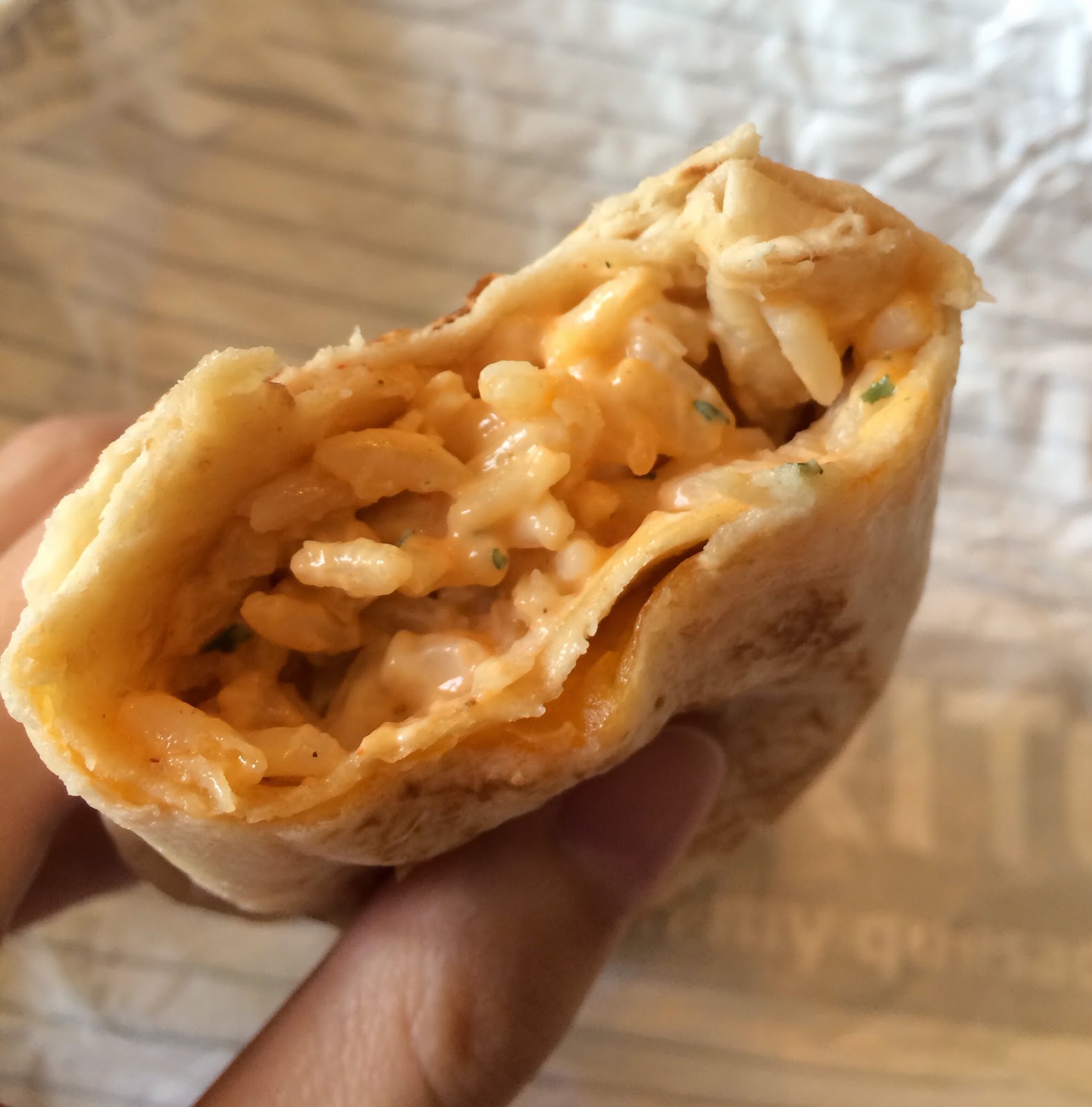 Quesarito from Taco Bell / タコベルのケサリト I'm Made of Sugar! Chihiro's