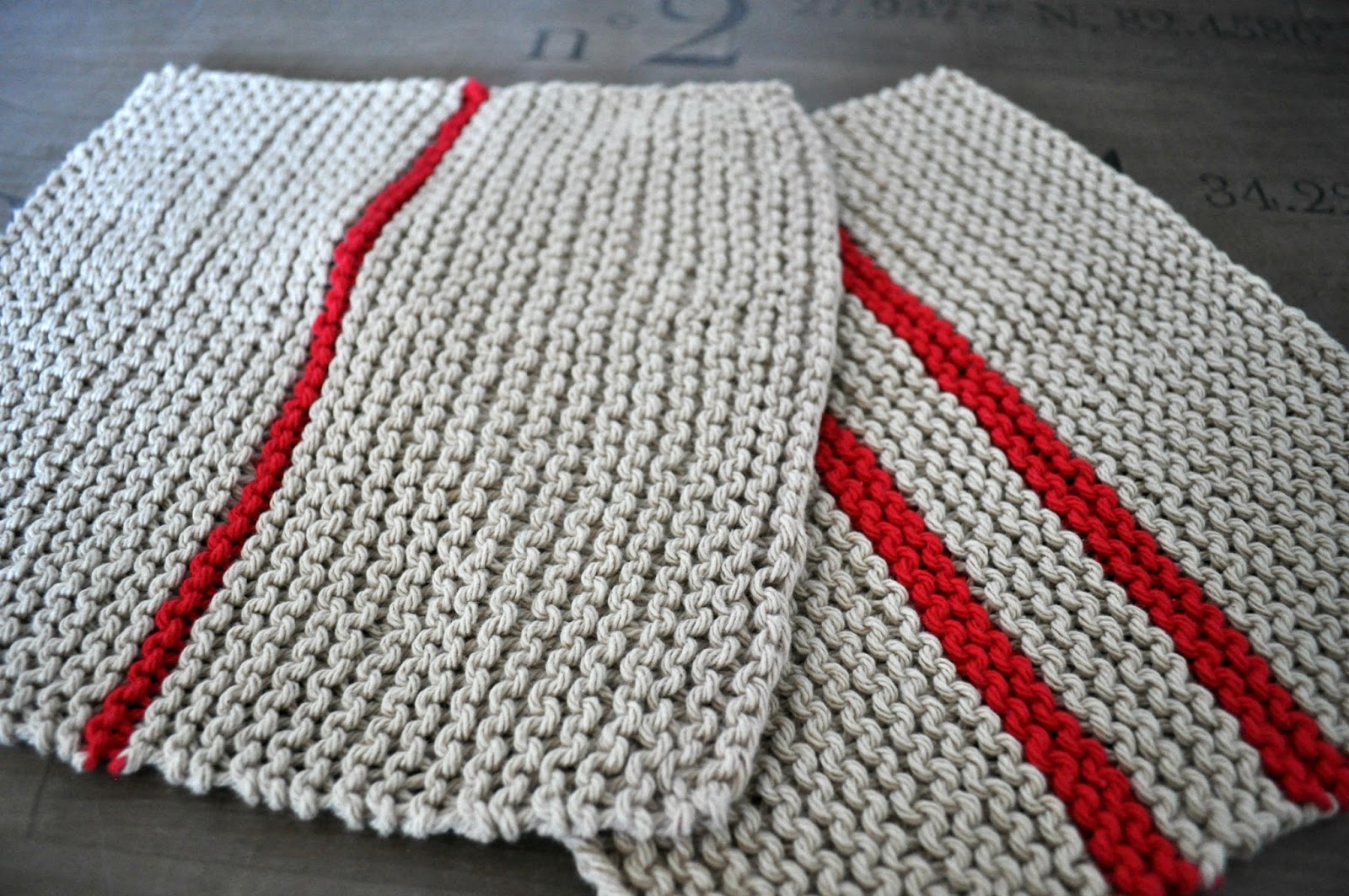 Barefoot Stamp Knitted pattern hand towels