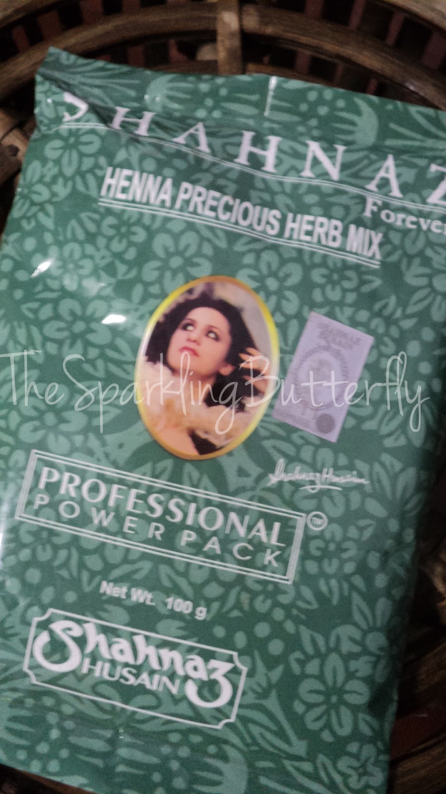 The Sparkling Butterfly: Shahnaz Hussain Henna Review