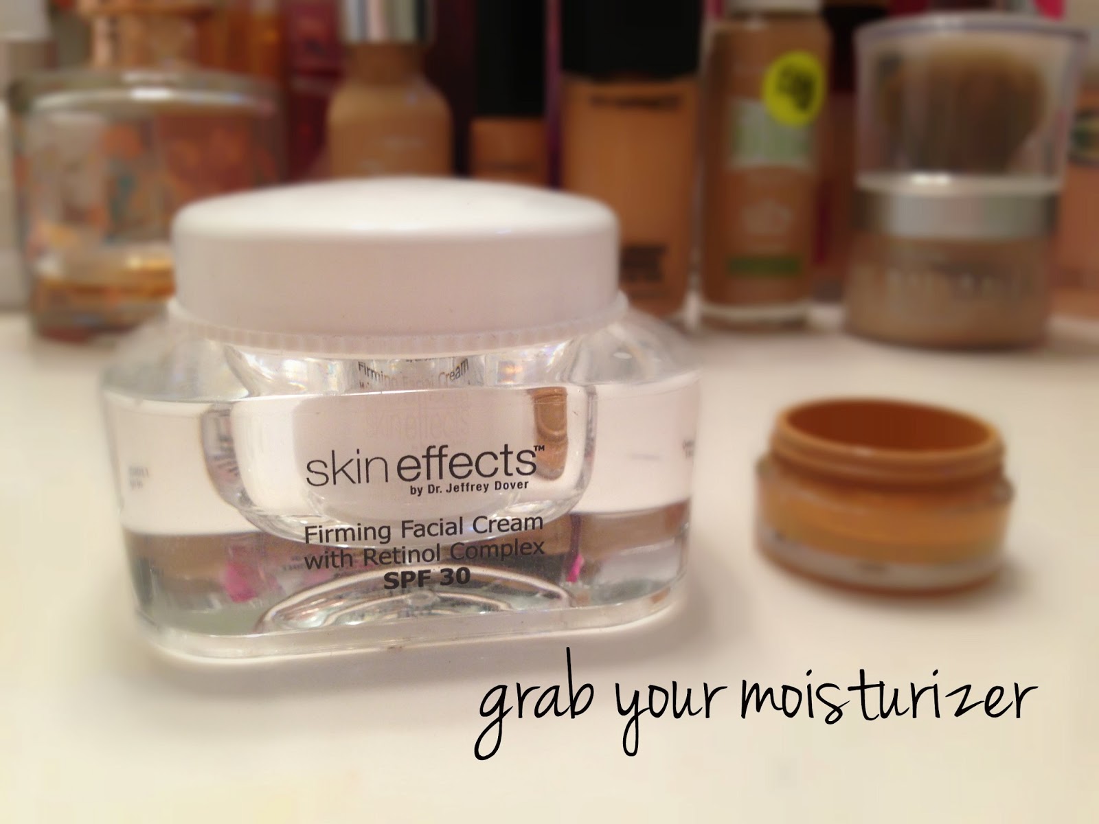 Beautifully Chaotic DIY Custom Shade Tinted Moisturizer