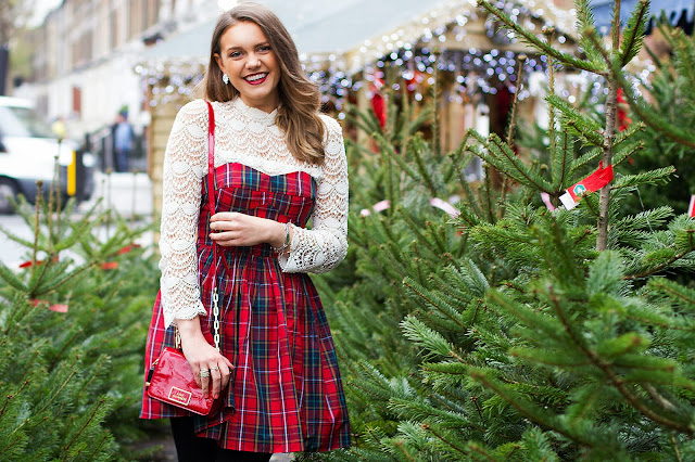 Jack_Wills_Charlton_Dress_Monica_Beatrice_Welburn_4.jpg