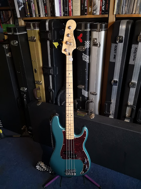 Fender FSR Oceanic Turquoise 2019 Player Series Bass