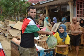 ukarelawan Palestin Bantu Mangsa Banjir, info, terkini, berita, mangsa banjir, 
