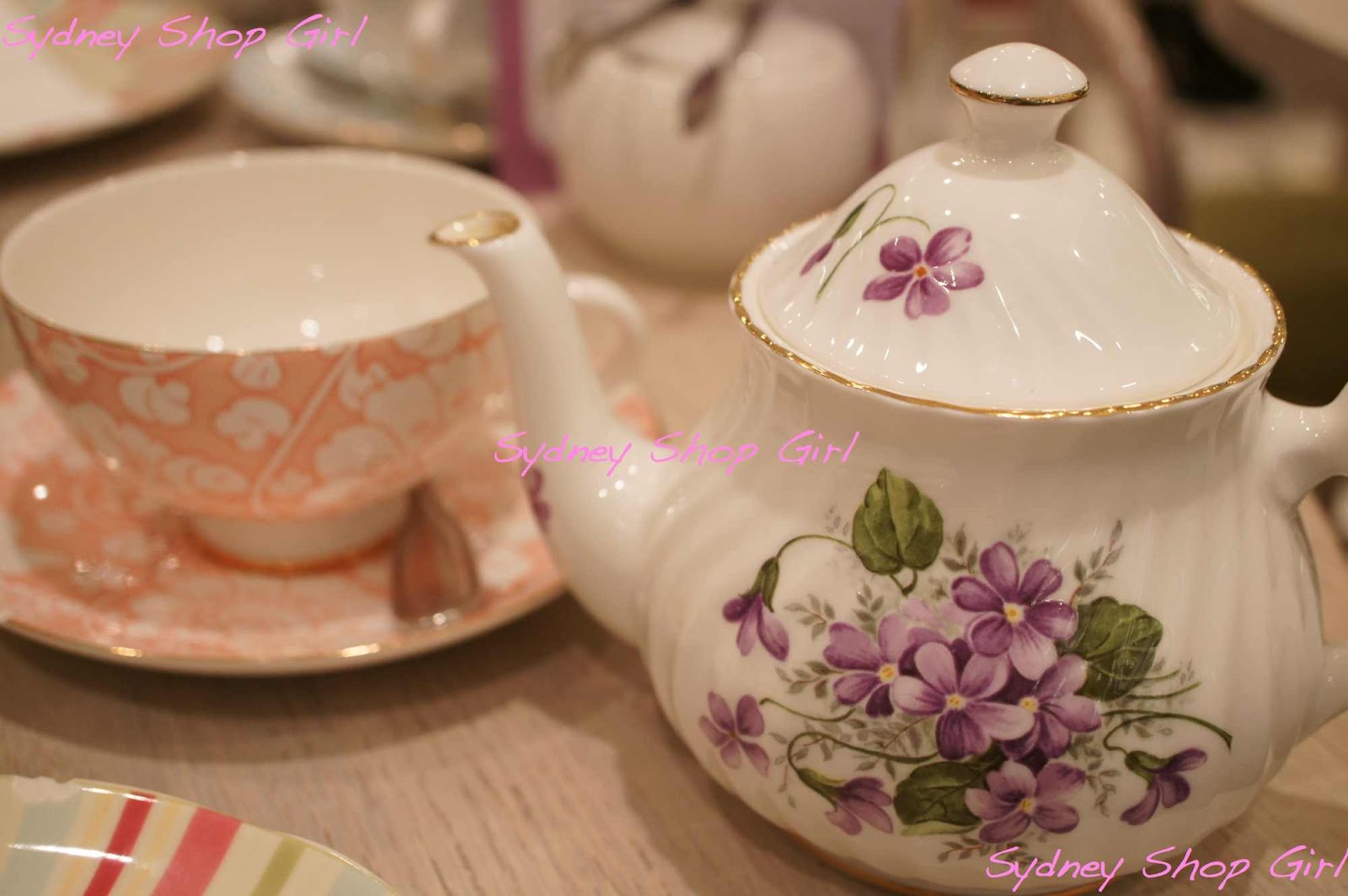 Finding Up & Go. The Victoria Tea Room Tea Salon, Westfield Sydney