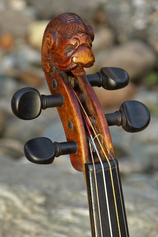 Jake Wildwood 1900s Germanmade 4/4 Lion's Head Violin