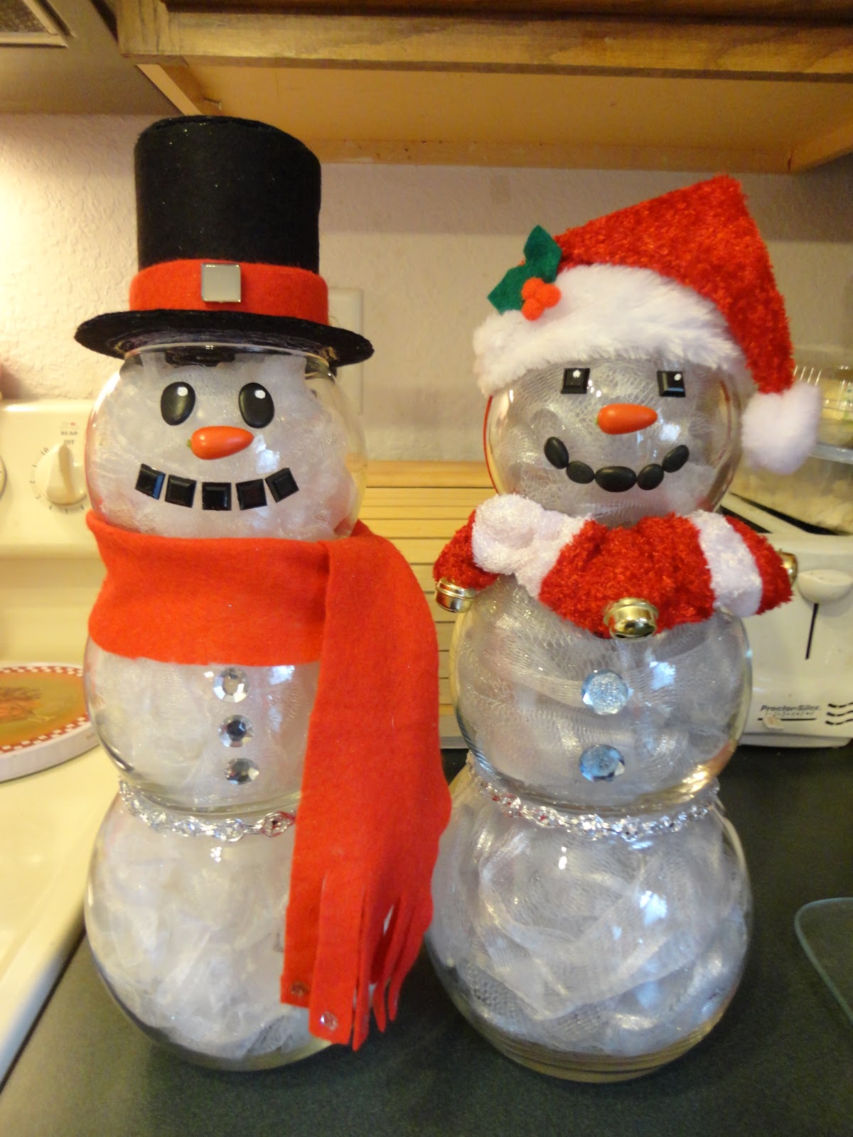 Starr's Crafts 'n' Crap Fish Bowl Snowmen