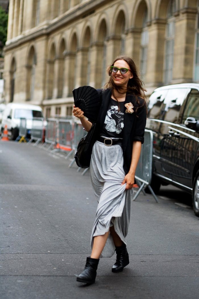 Fashionable Shenanigans: Parisian Chic Street Style