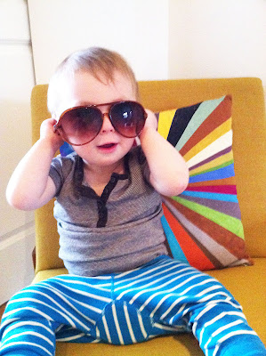 solbrillor Drömmer oss bort.