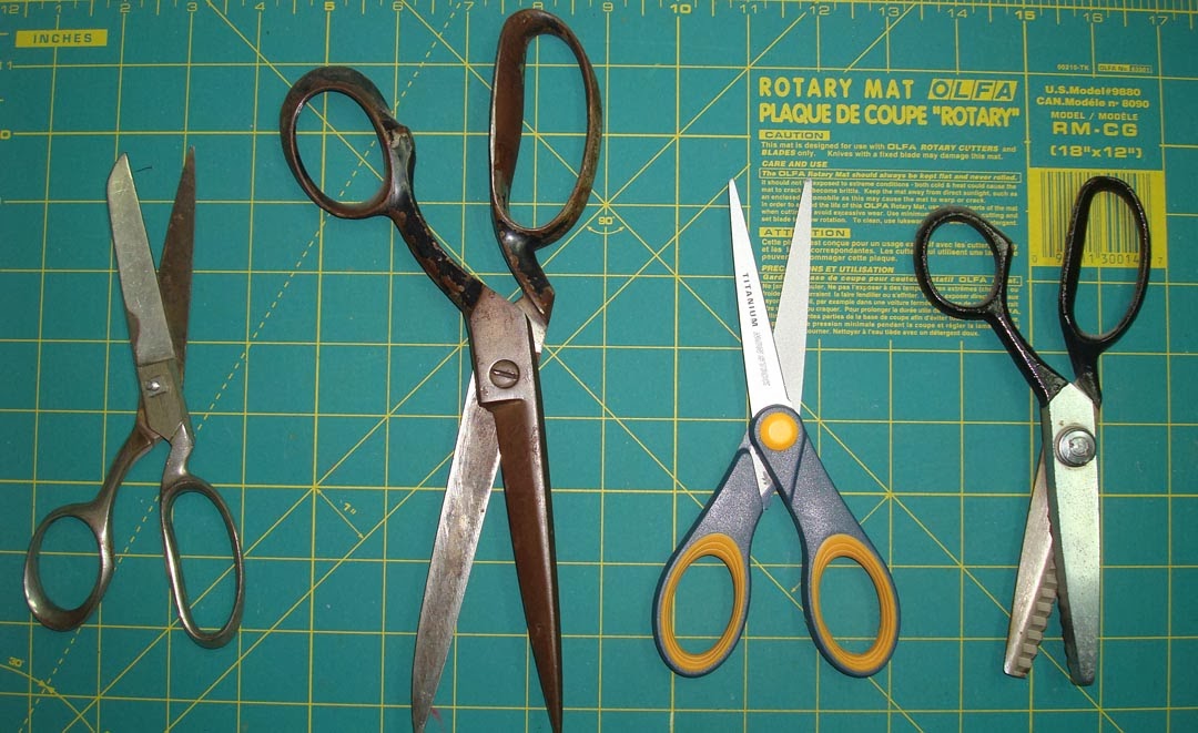 Jerusalem Notes Fiberwork by Debbie How many scissors do you have?