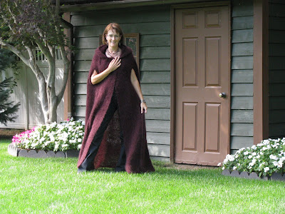 Chris Knits in Niagara: Merlot Hooded Cape