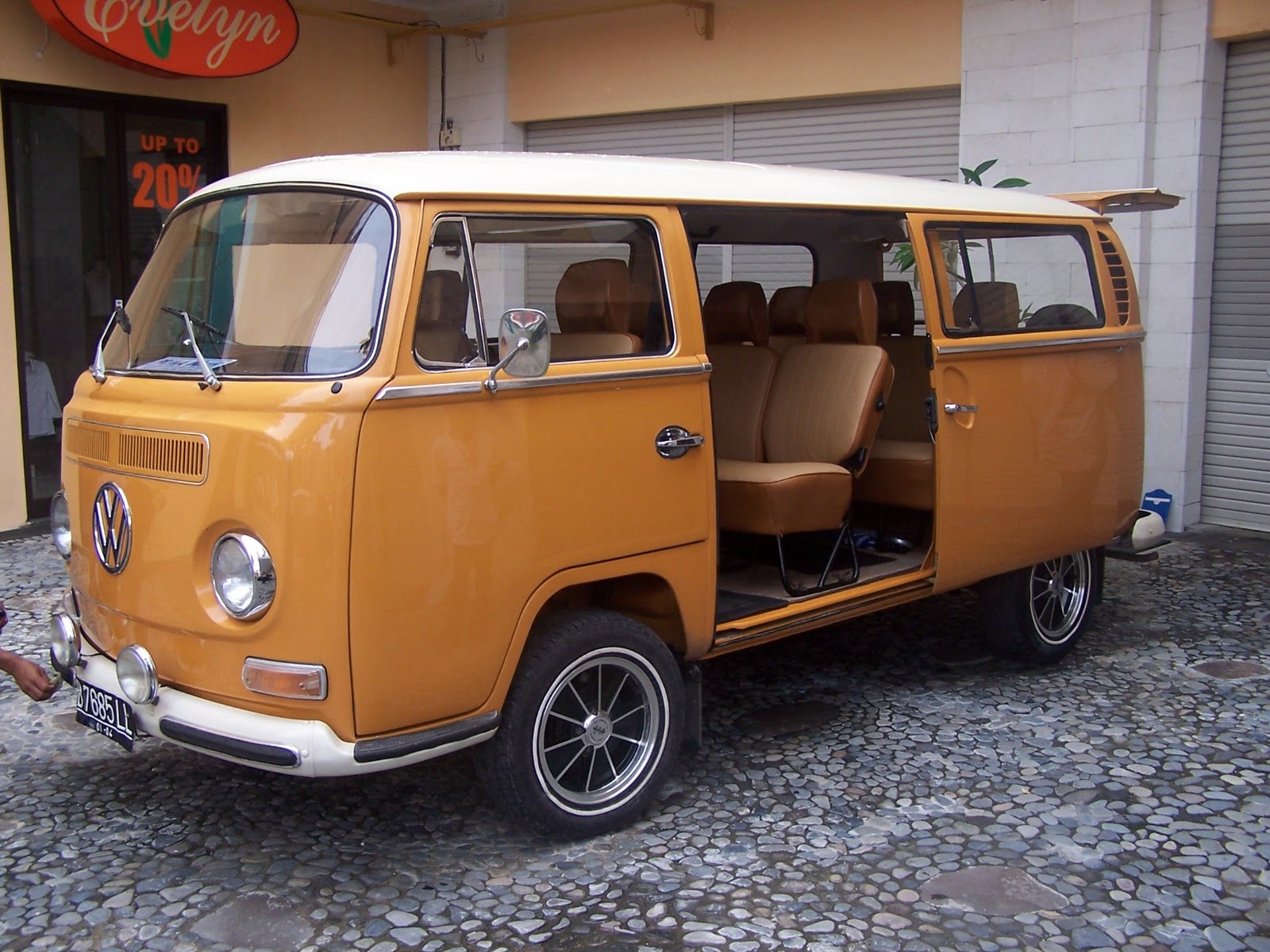Vintage Volkswagen Indonesia volkswagen type 2/bus/transporter/kombi