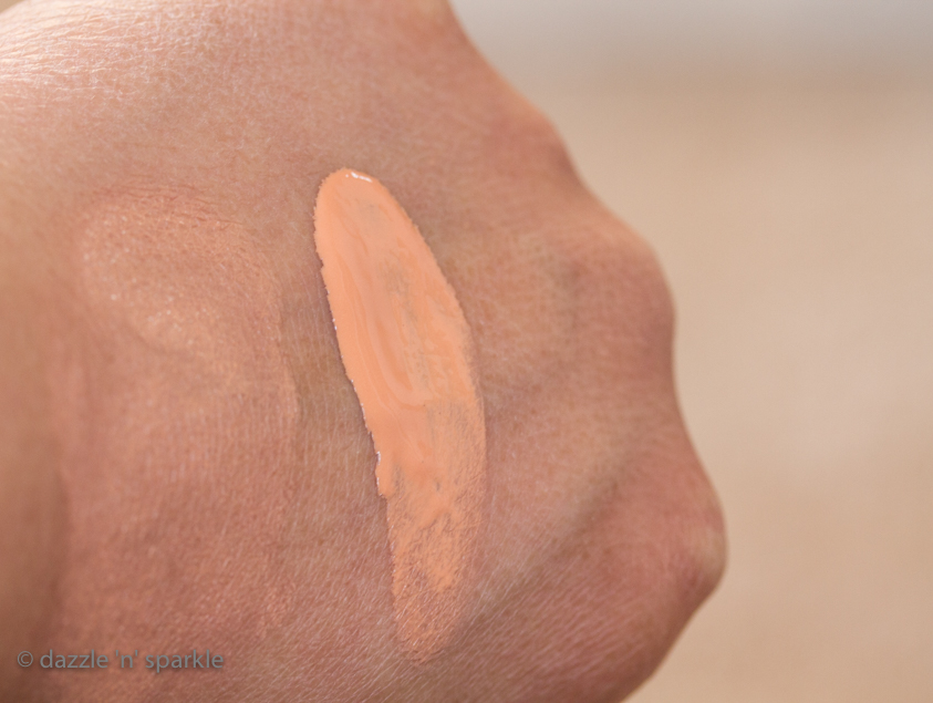 MAKE UP FOR EVER Radiant Primer Swatches - Escentual's Blog