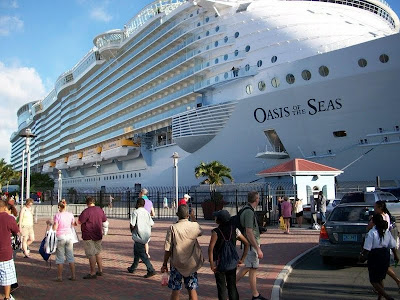 2012 Wallpapers: Oasis Of The Seas Wallpapers