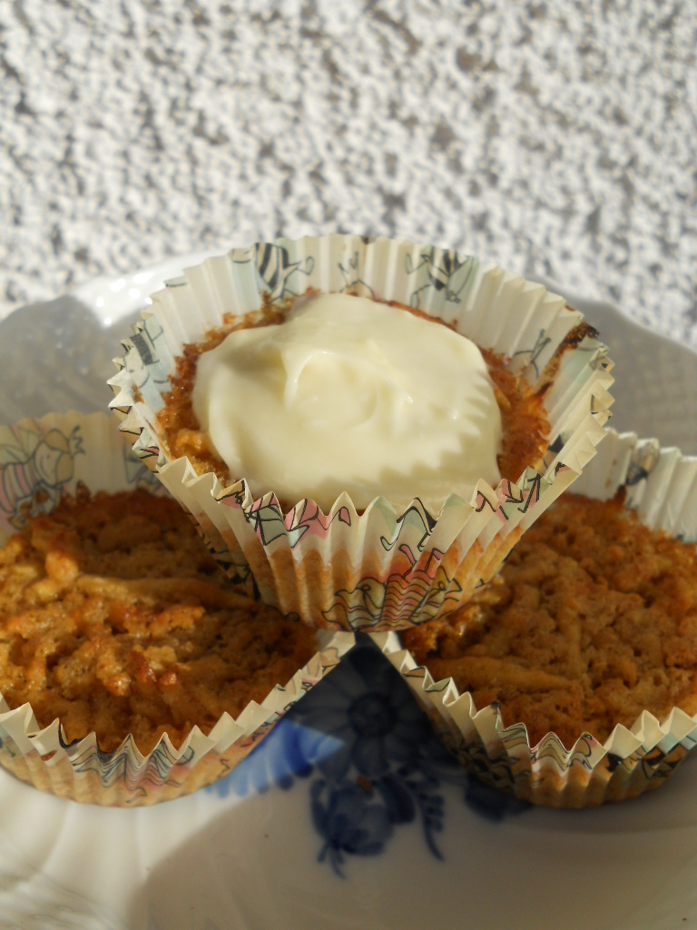 Amy's piece of cake Äppelmuffins med kardemumma