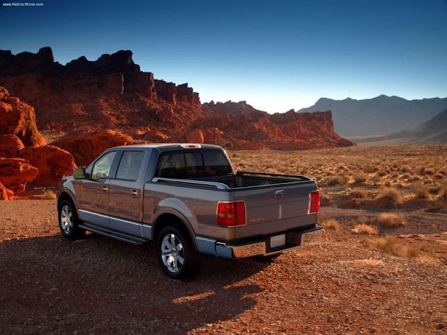 Lincoln Mark LT (2006)