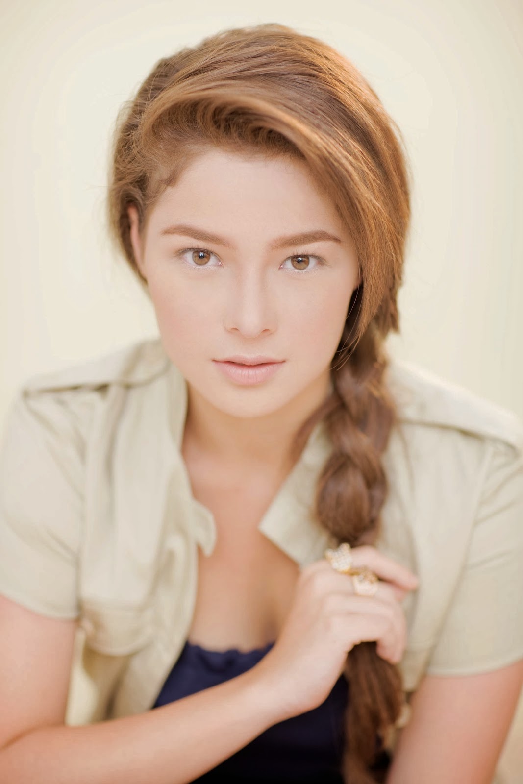 Discussion on this topic: Andi Eigenmann (b. 1990), andi-eigenmann-b-1990/ Discussion on this topic: Michelle Trachtenberg, andi-eigenmann-b-1990/