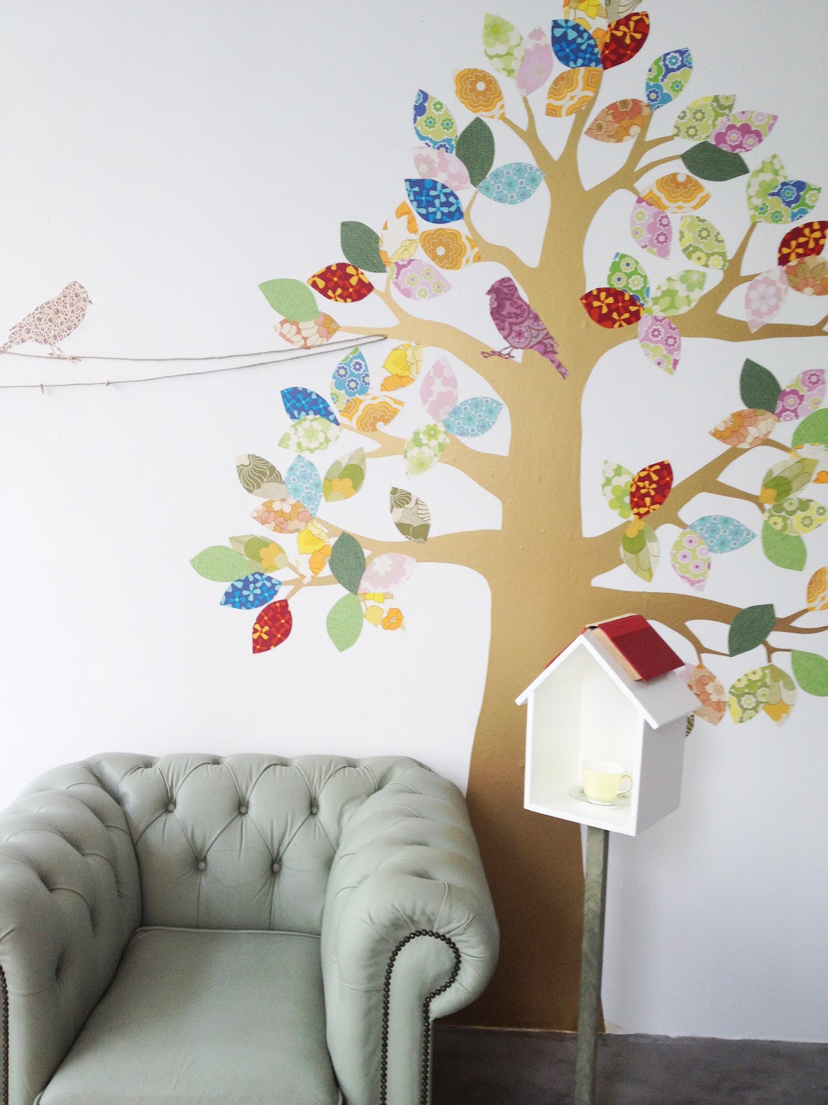 Inke Blog Wallpaper tree at Ila Malu special events design Italy