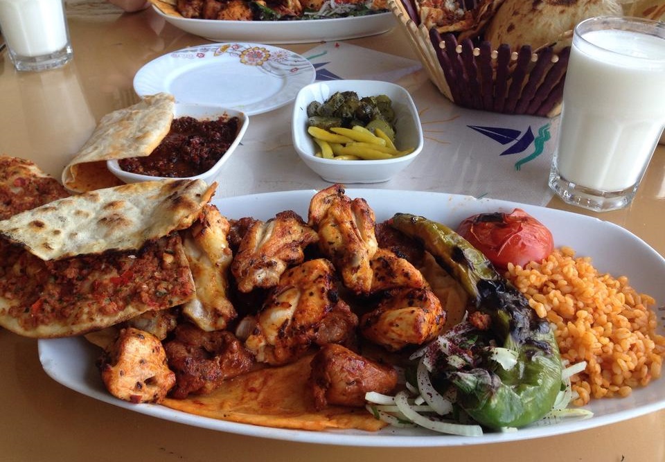 KALFAOĞLU KEBAP FETİHTEPE MENÜ FİYAT LİSTESİ Mekan Arama Motoru NE