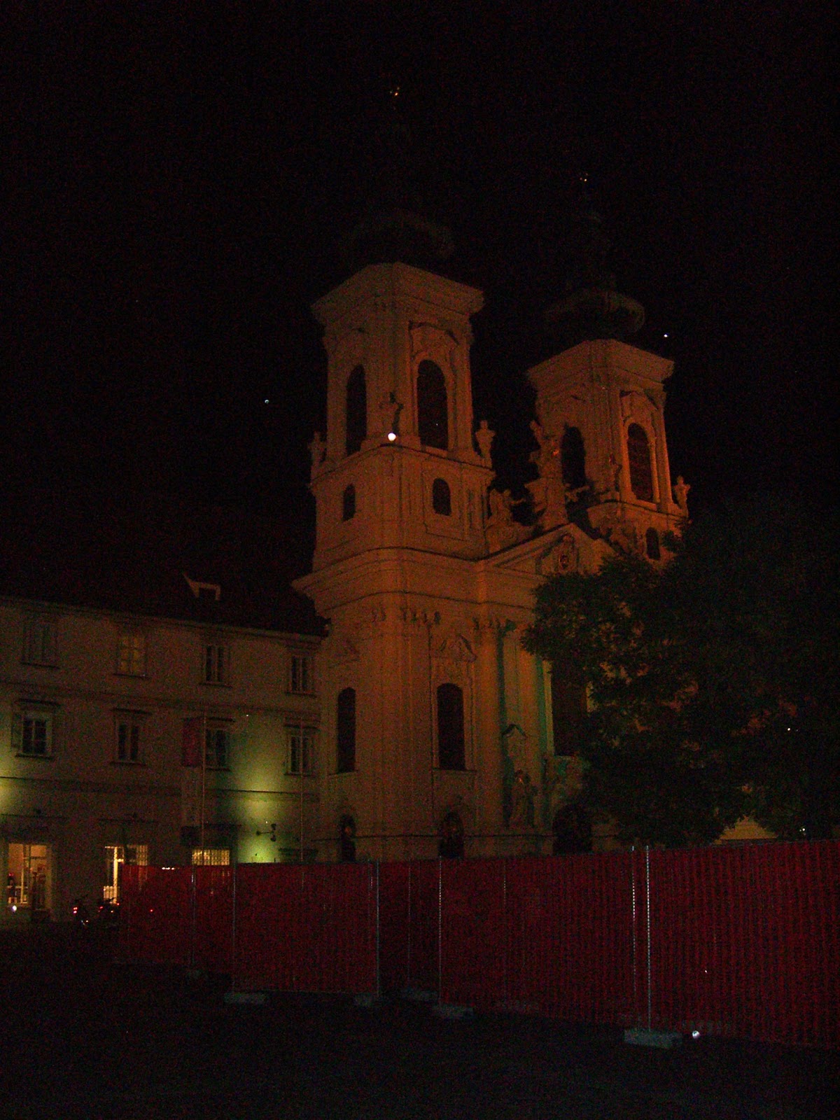 Regensburger Tagebuch Kunstlerportrait Von Ivana Koubek