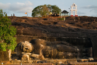 King devanampiyatissa essay picture