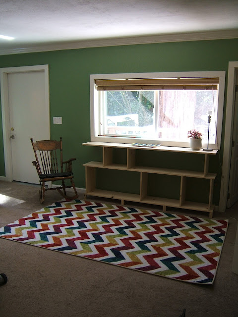 Take your last board, and pop it on top - repeat the nailing process