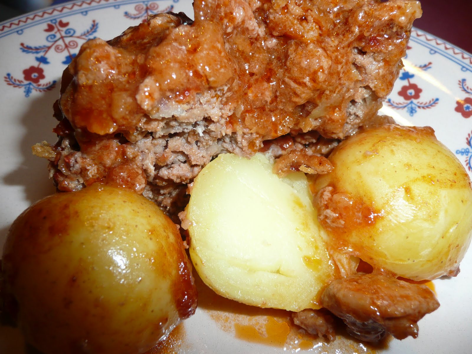 Everyday Dutch Oven Onion Crusted Meatloaf With Roasted Potatoes