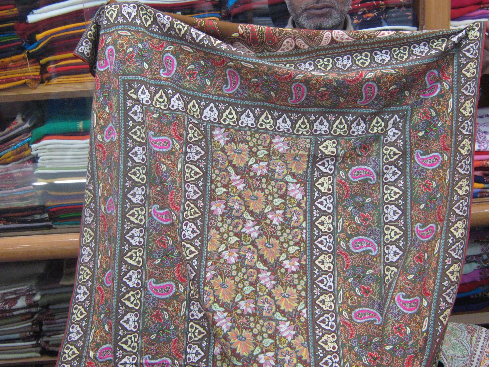 shawls kashmiri