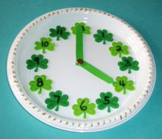 Shamrock clock 