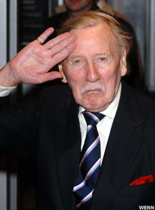 Doc Oho Reviews...: Assassin in...