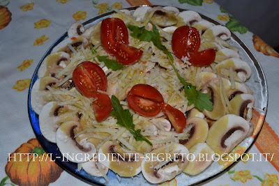 Insaltina fresca di funghi