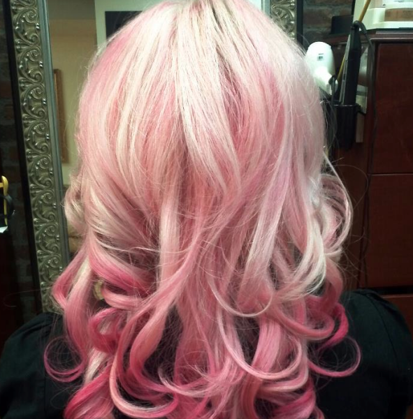 Creative Influences Tips for adding a pop color to your hair