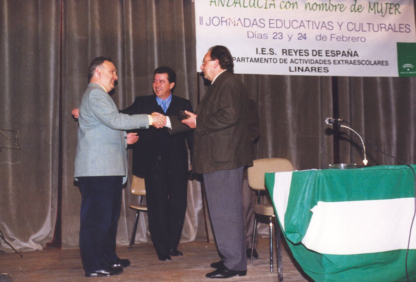 INSTITUTO DE EDUCACIÓN SECUNDARIA REYES DE ESPAÑA. AÑOS 1990.