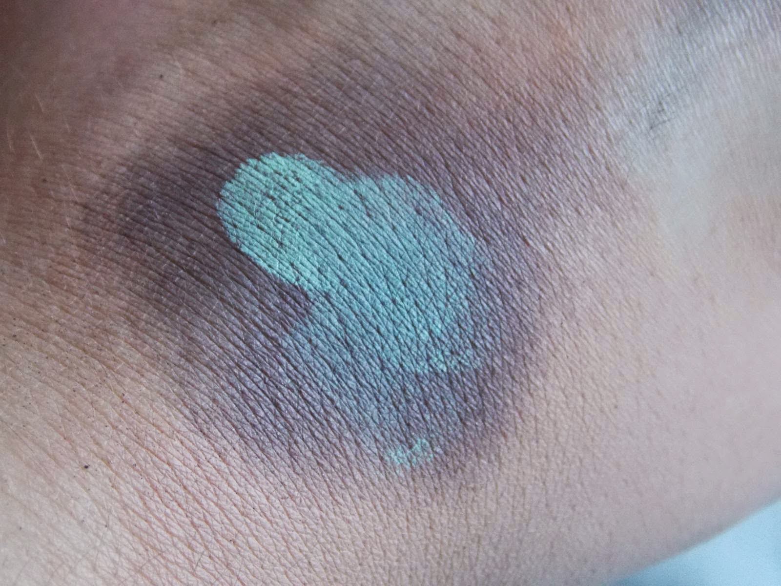 makeup halloween bruise generic purple easy deep around dabbed