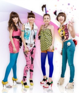 Asian fashion and style clothes in 2012: Asian fashion and style
