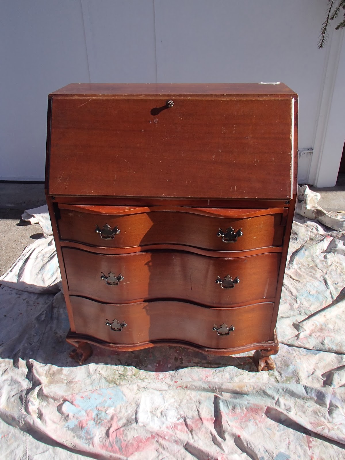 D D S Cottage And Design Serpentine Secretary Desk