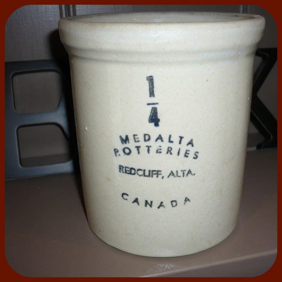 a Vintage Green Medalta Crocks, Red Wing Stoneware