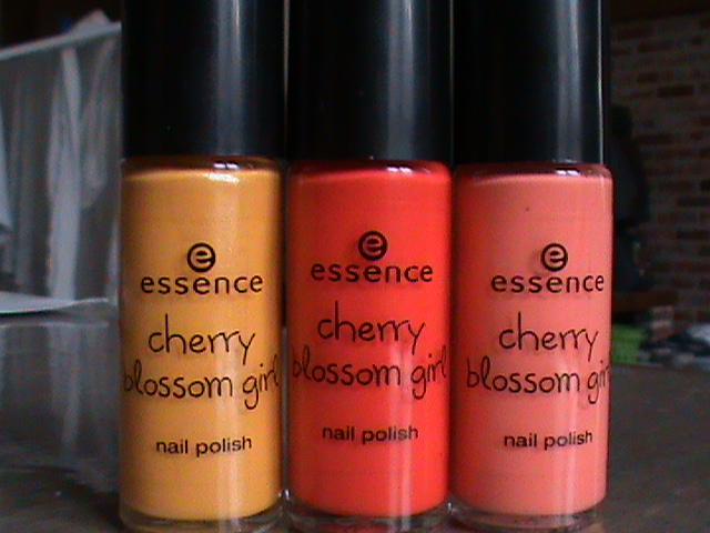 Foto bij TE: Cherry Blossom Girl